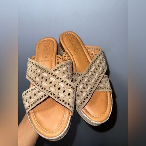 Bella Vita Women's Exa-Italy Whiskey Leather Slide Sandals Size 8.5WW EUC